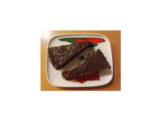 Сыроедный шоколадно-ореховый торт