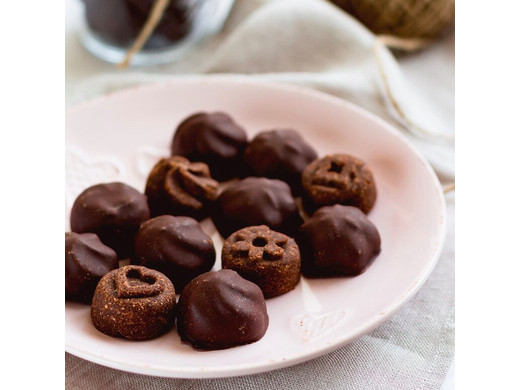 Миндально-кокосовые конфеты в шоколадной глазури