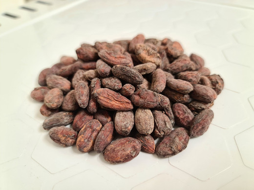 Какао бобы Вьетнам Пуратос Гранд Плейс 250 гр